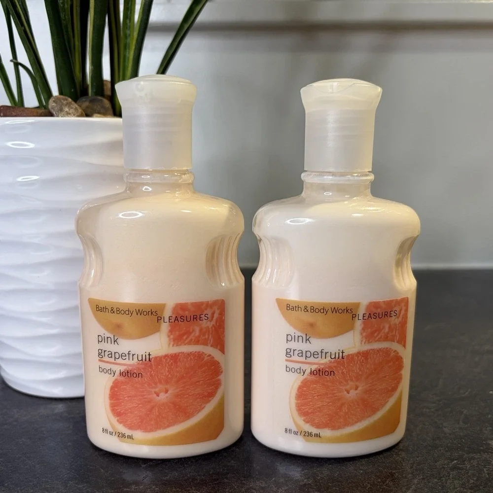 Bath & Body Works Pleasures Pink Grapefruit Body Lotion 8 oz Lot Of 2